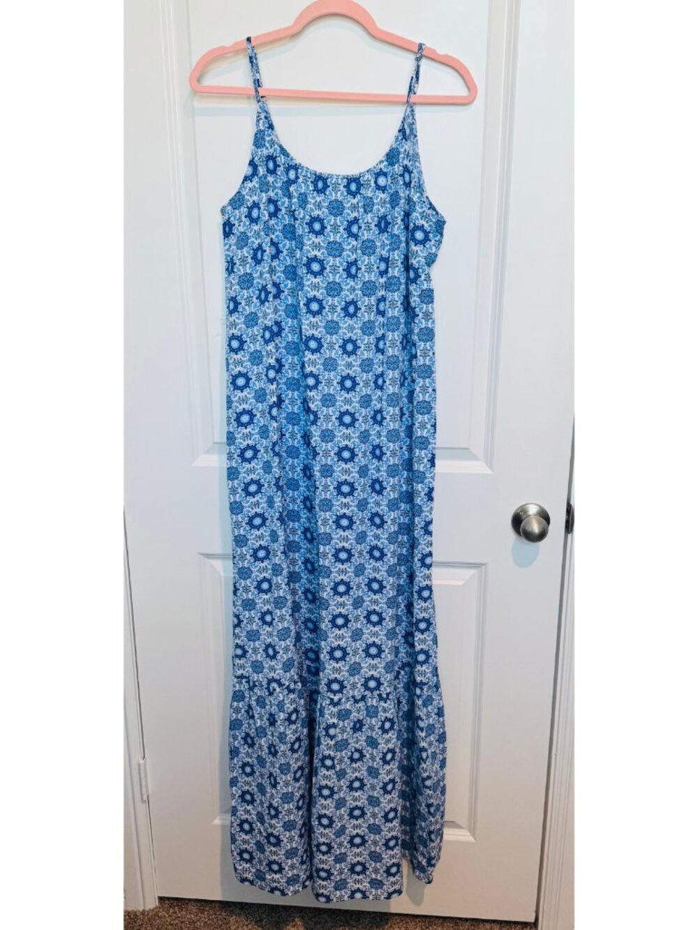 LOFT Blue Floral Tile Print Maxi Dress NWT Size LT